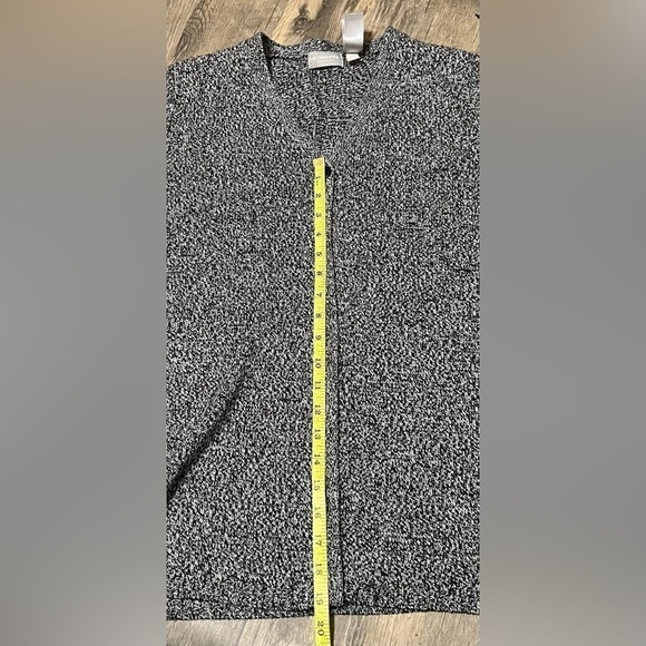 Liz Claiborne Jacket & Undershirt Set (Sz M) - Picture 9 of 16